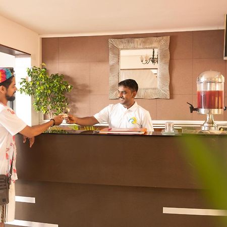 Westwood Residence Goa - The Boutique Hotel マプサ エクステリア 写真