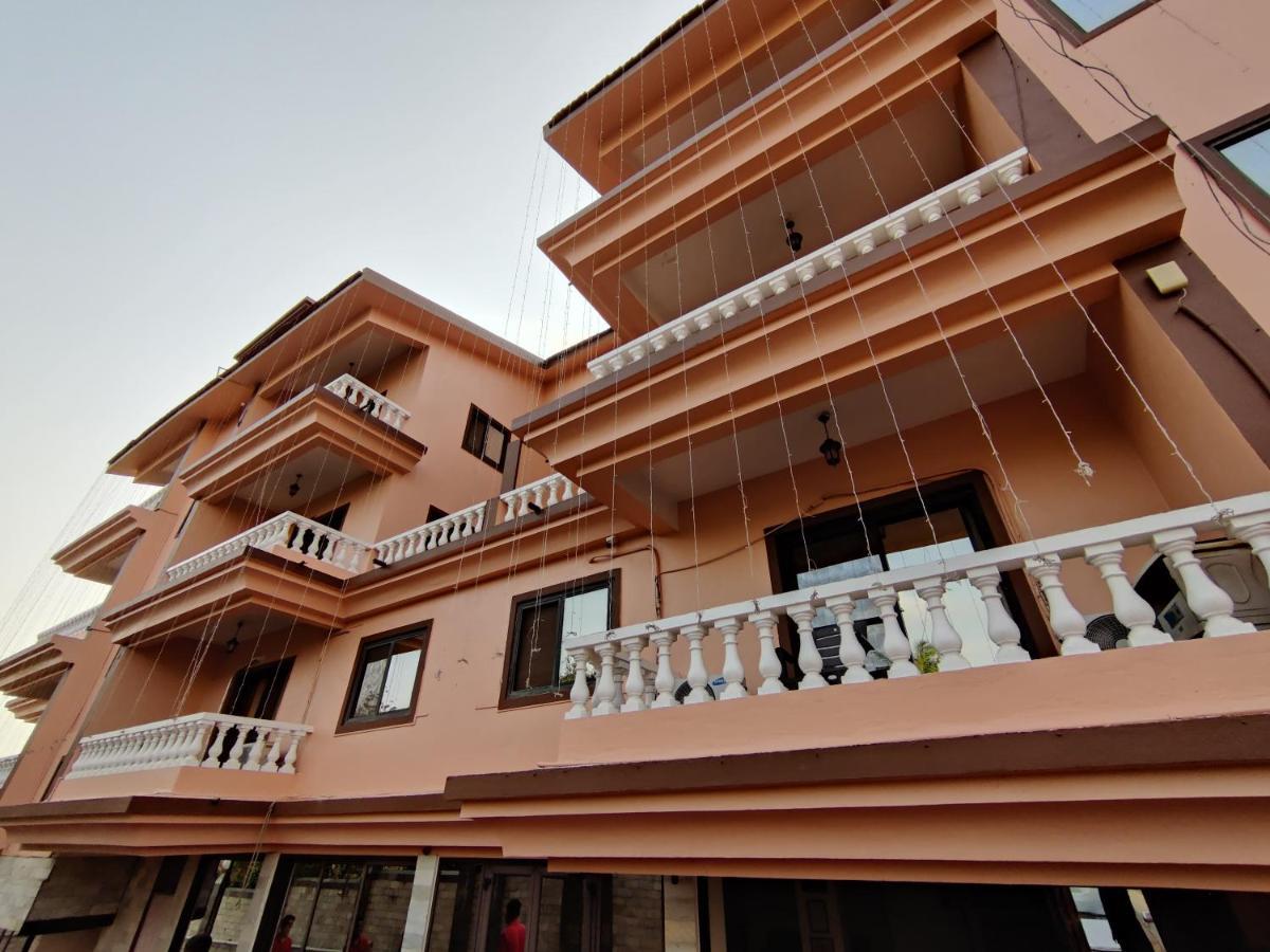 Westwood Residence Goa - The Boutique Hotel マプサ エクステリア 写真